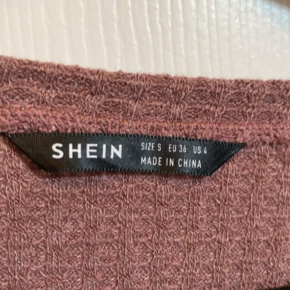 Women’s size s and xs sweater bundle from SHEIN - Picture 7 of 7